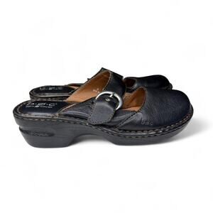 B.O.C. Born Concept black leather clog mules sz 9
